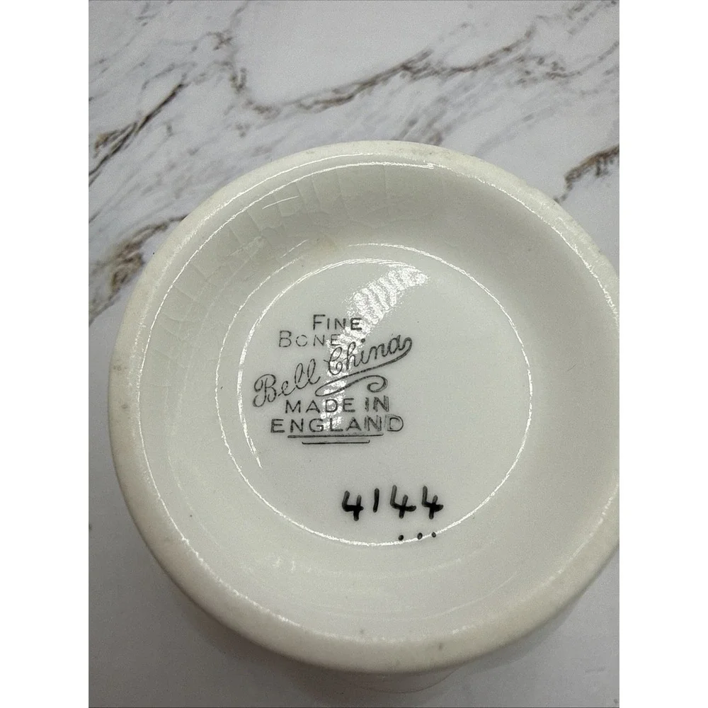 Bell Fine Bone China‎ Made In England Footed Cup and Saucer 4144
